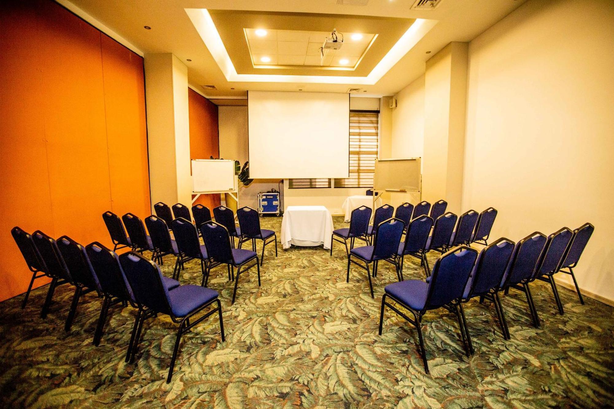 Hotel Dann Carlton Cali Ngoại thất bức ảnh